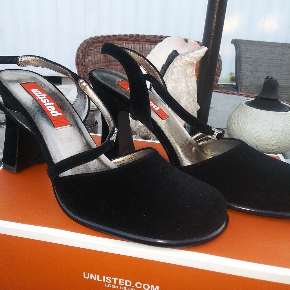 Women's shoes